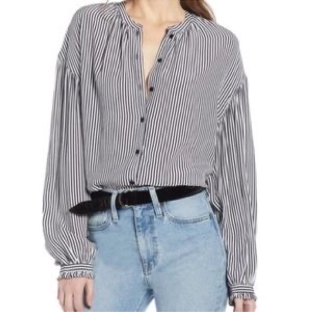 Something Navy Striped Blouse Medium Long Sleeve Button Up Flowy Sleeve Viscose